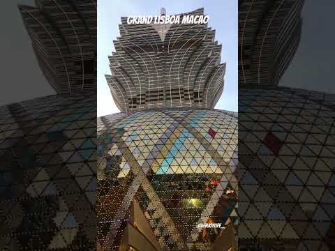 $10 A Night On The Las Vegas Strip Excalibur Hotel and Casino Cheapest Room and Resort Review