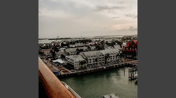 Sensational Ambience for Quick Spring Getaways