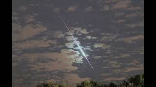 Bright Fireball Meteor 8/27/2023 Time-lapse with persistent train