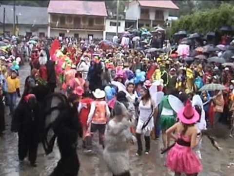 Carnaval Calnali 2010 Matlachines Barrio: "La Espe...