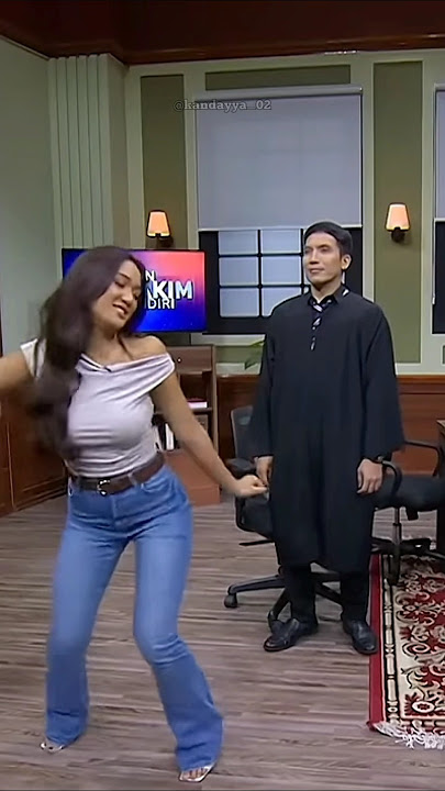 Marion Jola joget depan Desta di Main Hakim Sendiri