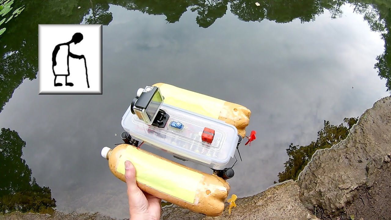 Onboard the RC Rescue Recovery boat on Abbots Pool 190827