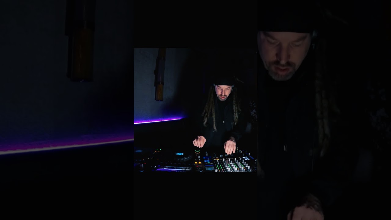 A choice moment from CTRL ALT BASS nov 30th