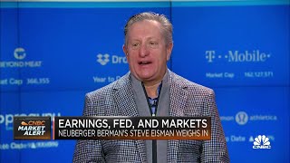 Steve Eisman: Fed chair Powell is 'just as confused' by all the data points as everybody else