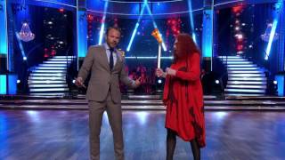David Hellenius börjar brinna i livesändning - Let’s Dance (TV4)