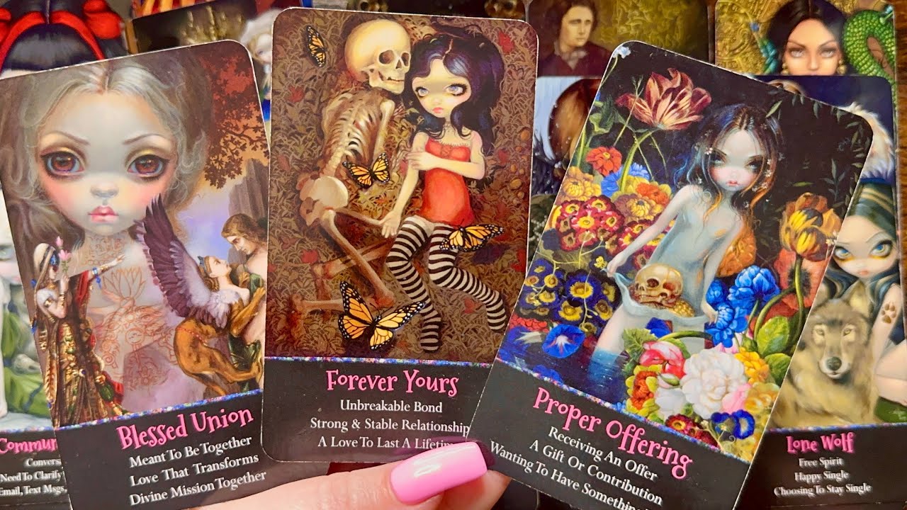 PEOPLE ARE SHOCKED 🫢 AT WHO YOU ARE🥰 THEY SEE WHY YOUR PERSON LOVES YOU 😍 HUGE SURPRISE IS COMING 🌹