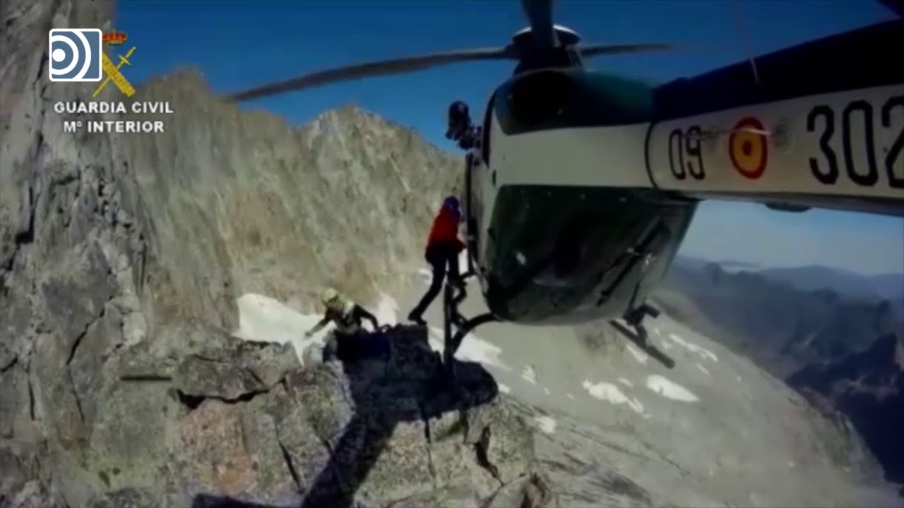 Agónico rescate de dos montañeros por un helicóptero de la Guardia Civil en Huesca