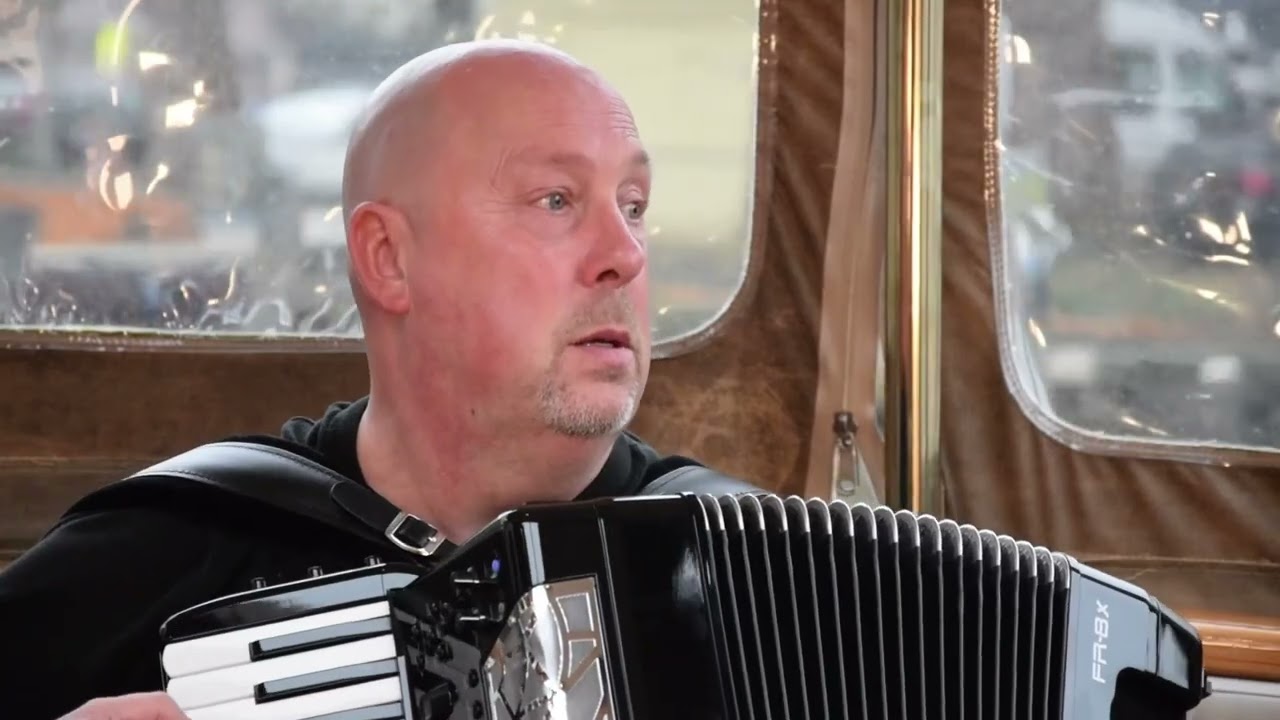 Sneeuwwaltz - Kees Schoeman Accordeonist