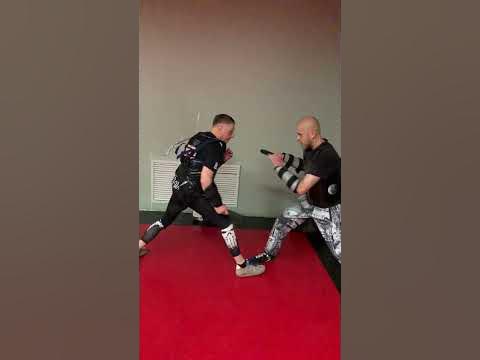 Атака - ножом боковым ударом. Защита и контратака - реальность и ...