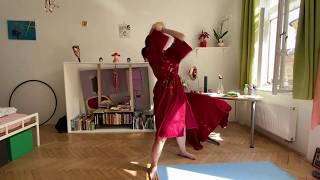 Tanečně-Pohybová Štafeta Tanečnic Projektu Divé Ženy Pro Radost A Podporu Všem Lidem V Karanténě