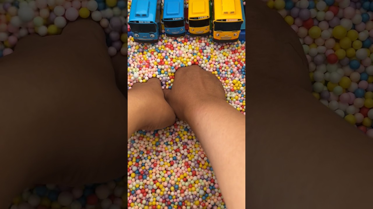 Toy Hunt - Funny Luigi Mario Surprise Toy 