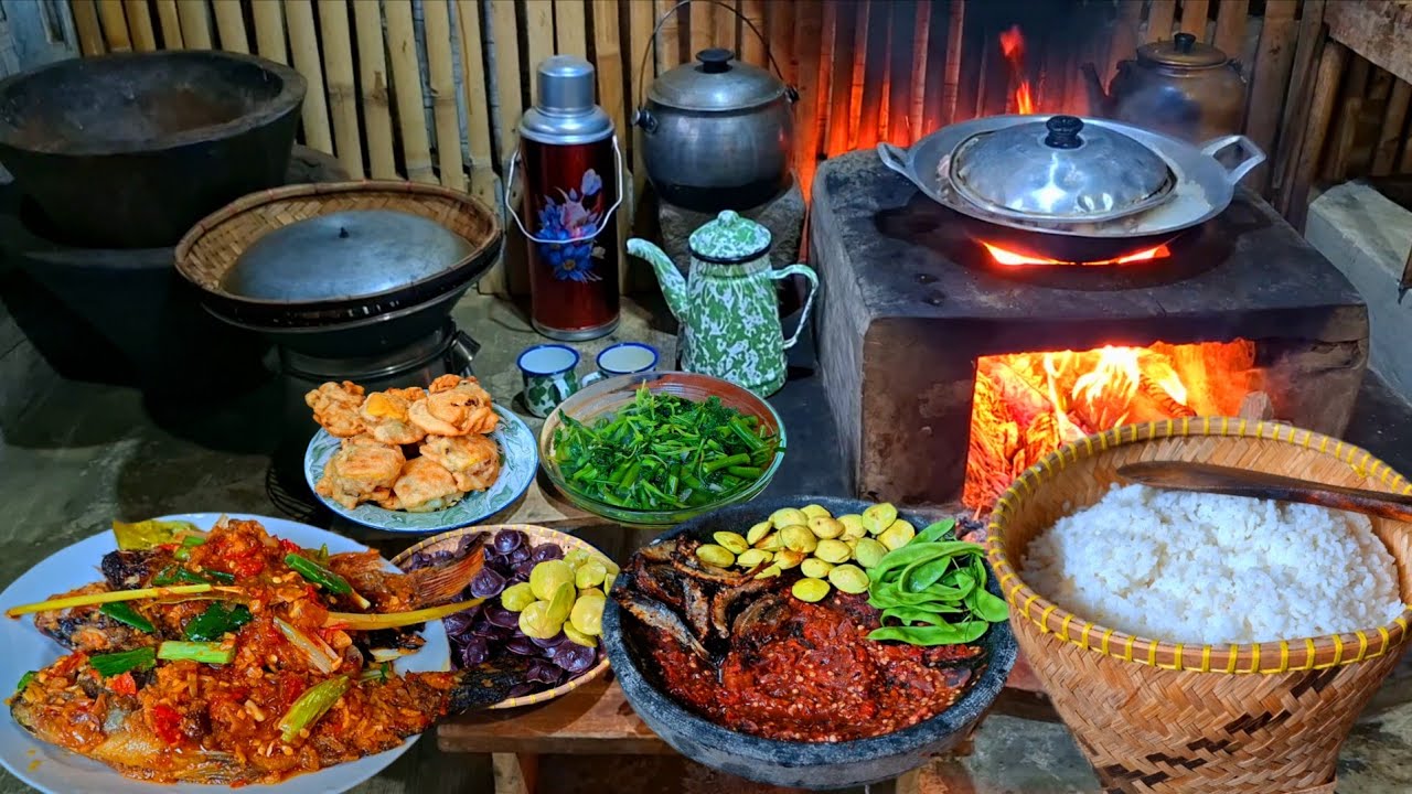 Tesmol TESMOL IKAN NILA OLAHAN BUMBU TRADISIONAL,SAMBEL TRASI,JENGKOL MUDA ...