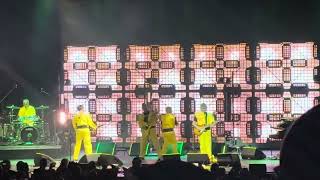 Uncontrollable Urge -DEVO (live at Akron Civic) 