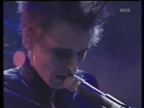 Muse - Live at Osterrocknacht (Philipshalle), Dusseldorf, Germany  04/15/2001