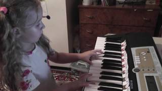 SOFT MOZART RECITAL May 2017: Christina Onuchina 4 years plays When hte Saints Go Marching screenshot 2