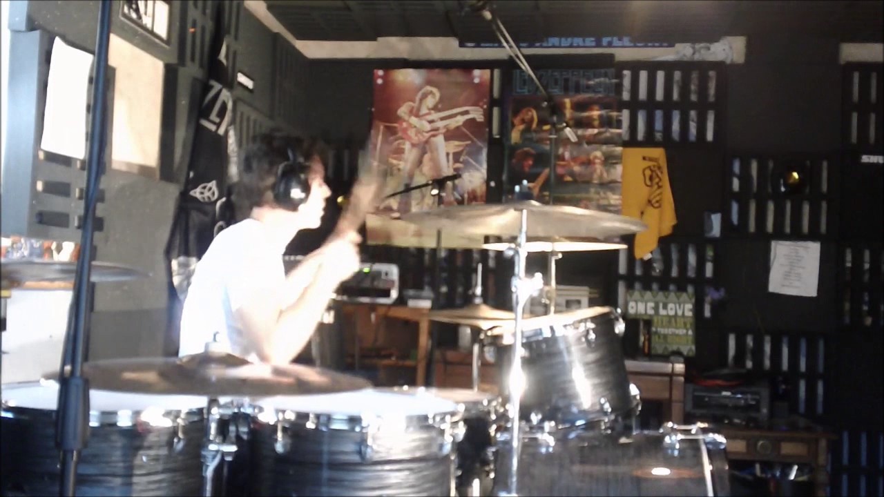 Soundgarden "Outshined" Drum CoverLuke Zajdel YouTube