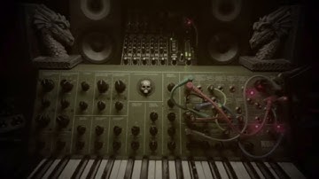 Korg MS-20 - The haunted tuba of Wagner