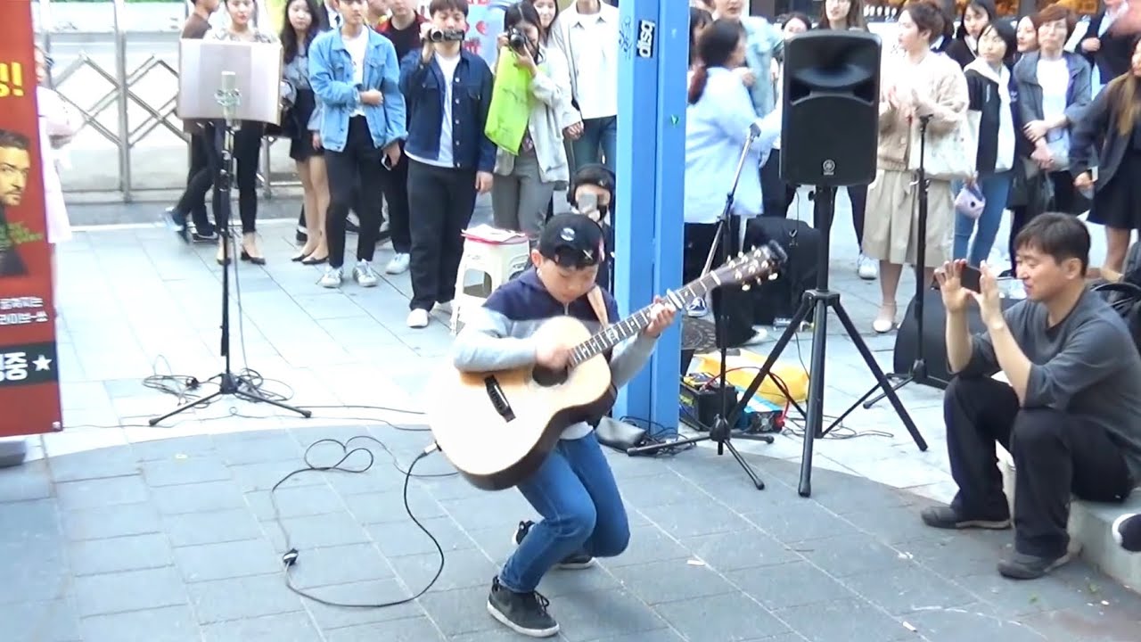 기타 신동의 미친 속주 ㄷㄷㄷ 관객들 다 놀람 ㅋㅋ