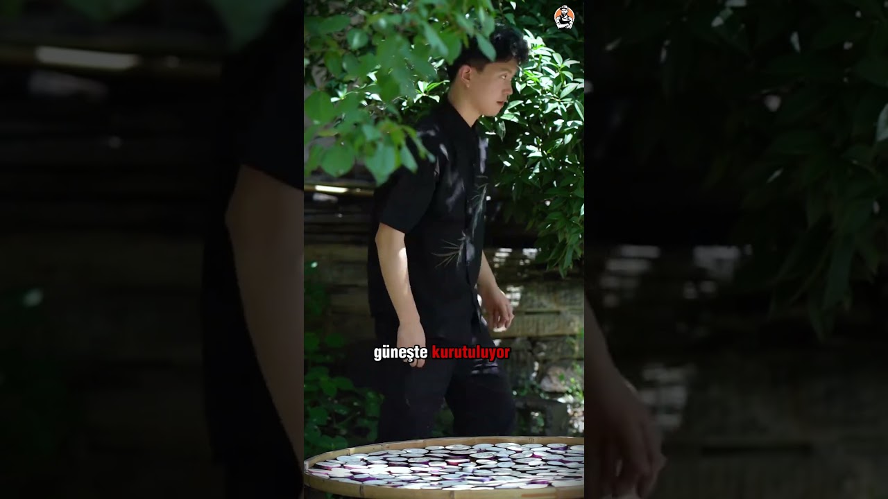 🍆 Güneşte Kuruyan Patlıcanın Çıtır Hâli! 🔥😋