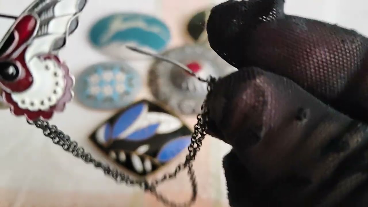 Винтажные броши с горячей эмалью советских  заводов и фабрик