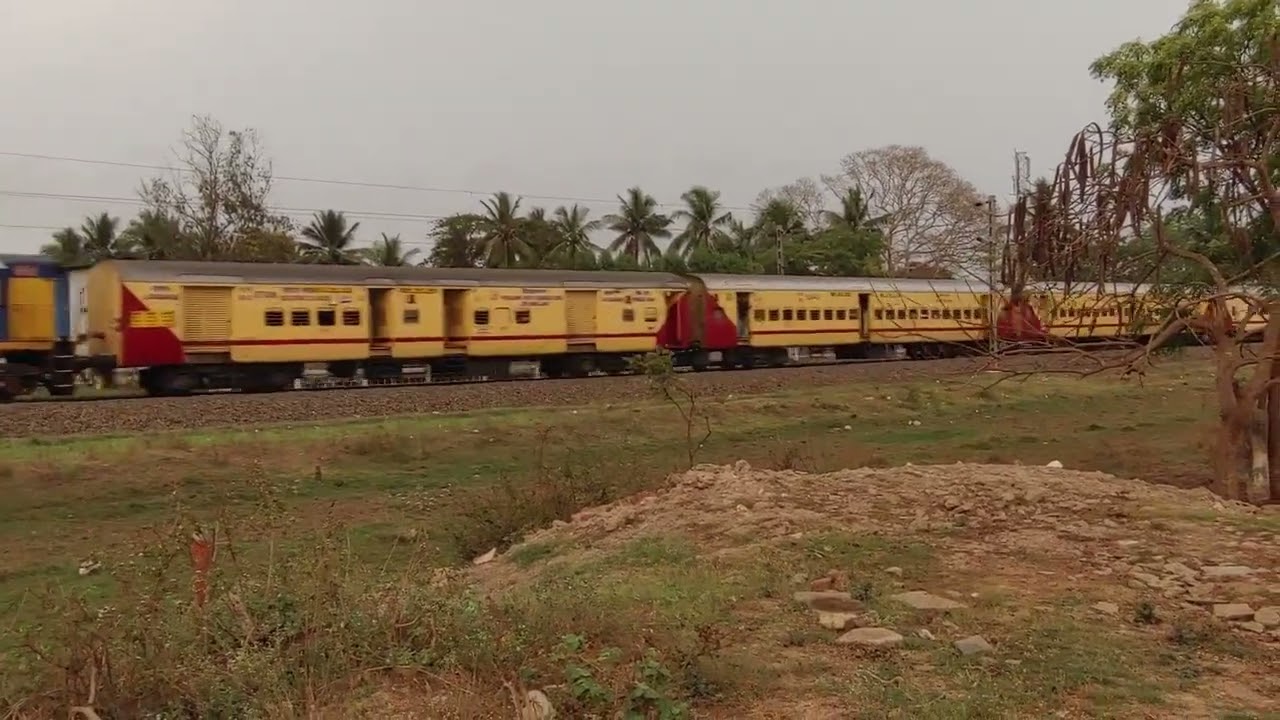 17644 COA-CGL Circar Exp rushing towards AKVD during Diesel loco days