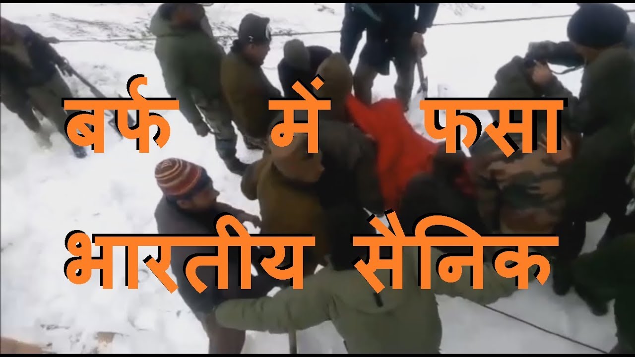 Indian soldier stuck under snow after an avalanche - Rescue mission