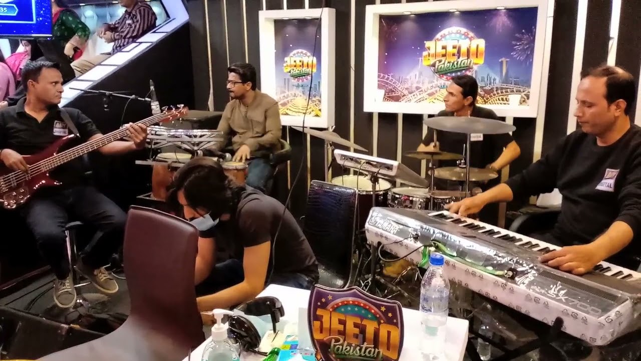 jeeto pakistan band...entry music for shoaib malik (captain Multan ...