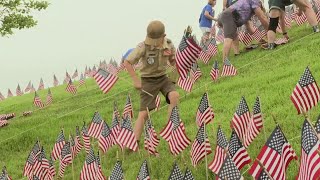 Volunteers create Hill of Heroes in Richmond