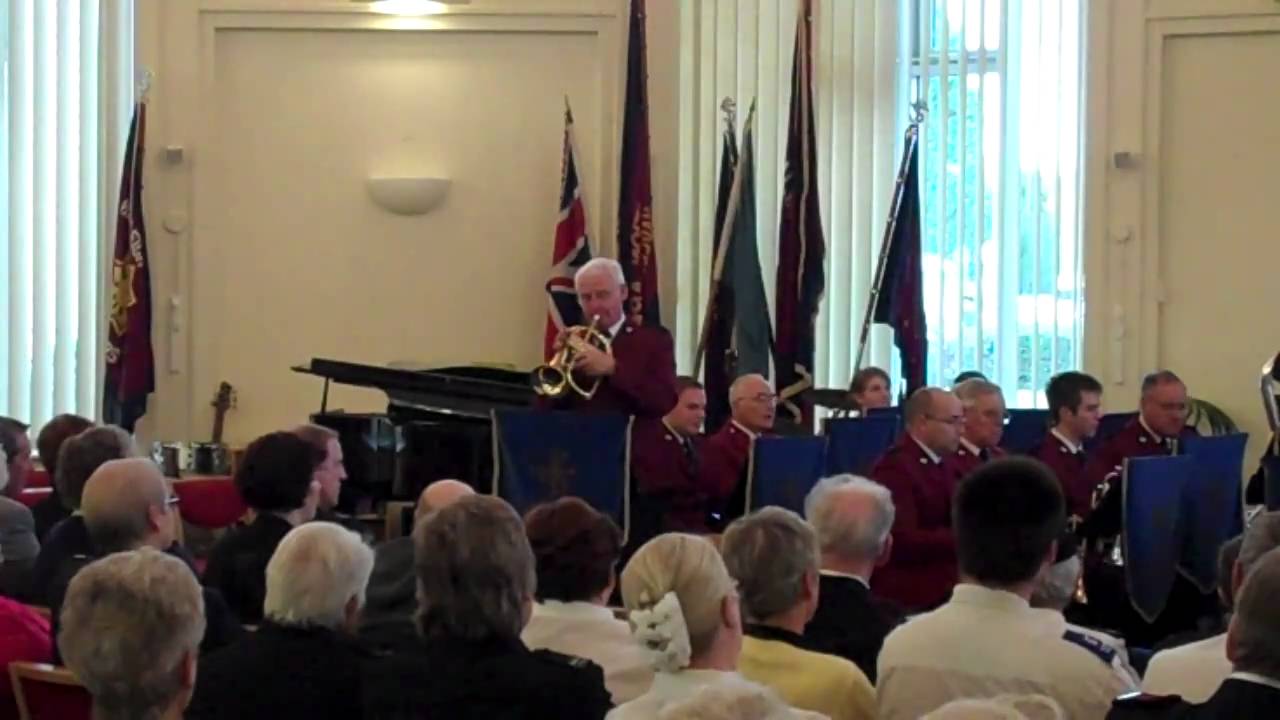 Beyond the blue (Soloist : Hamilton Boyd) :  Sydenham Salvation Army Band (Belfast)