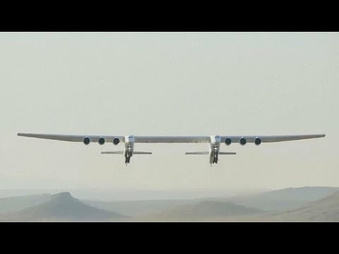 Video: Dünyanın en büyük uçağı Roc ilk kez havalandı