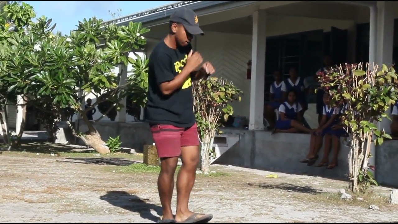 Moroni High School On The Floor | Kelechi Africana Ring - Remix