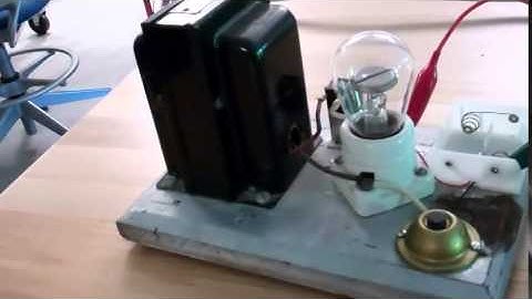B46214 - Inductor-Field Collapse Demonstration