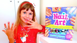 Arina painting nails Nail Art polish set and playing with makeup toys