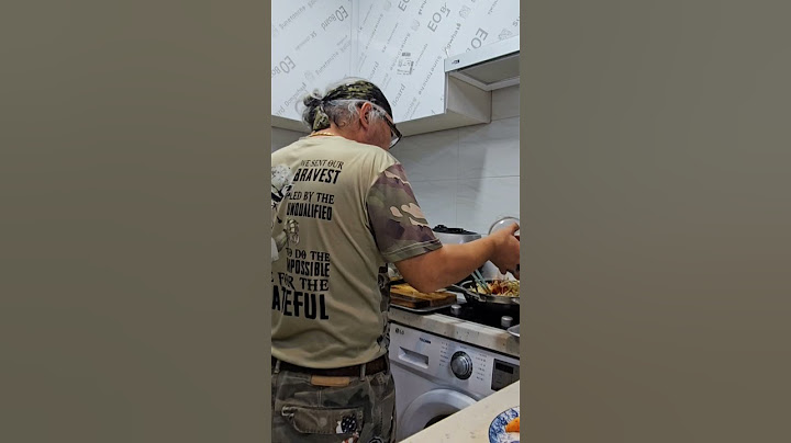 저녁에 묵은지 김치 찌개 🍲 나홀로 먹방 혼밥 혼술