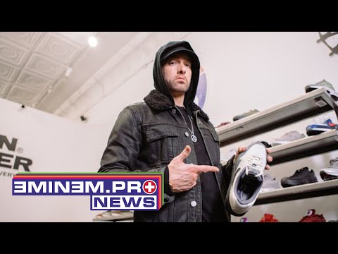 Cristiano Ronaldo Goes Sneaker Shopping With Complex - YouTube