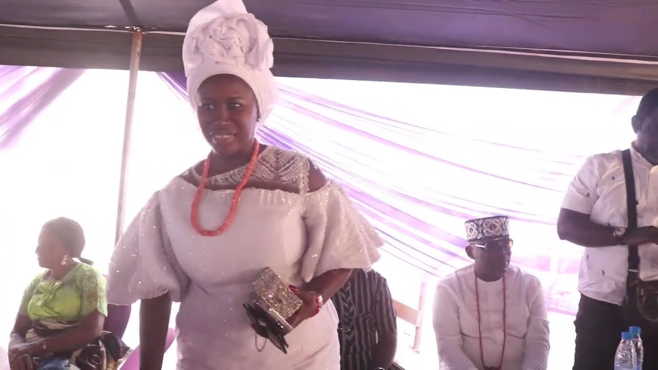 NWUCHA OF THE ALOR TITLE OF THE OGBUESHI PAT  OGBUESHI HENRY OKONJI AT ISIEKE ASABA. #usa #youtube