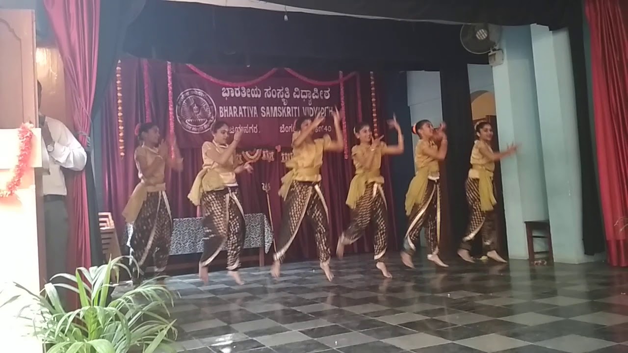 Inter school folk dance competition bagged first prize new public ...