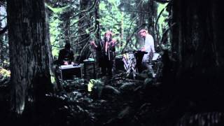 Niki & The Dove - The Fox [Live Performance Video]