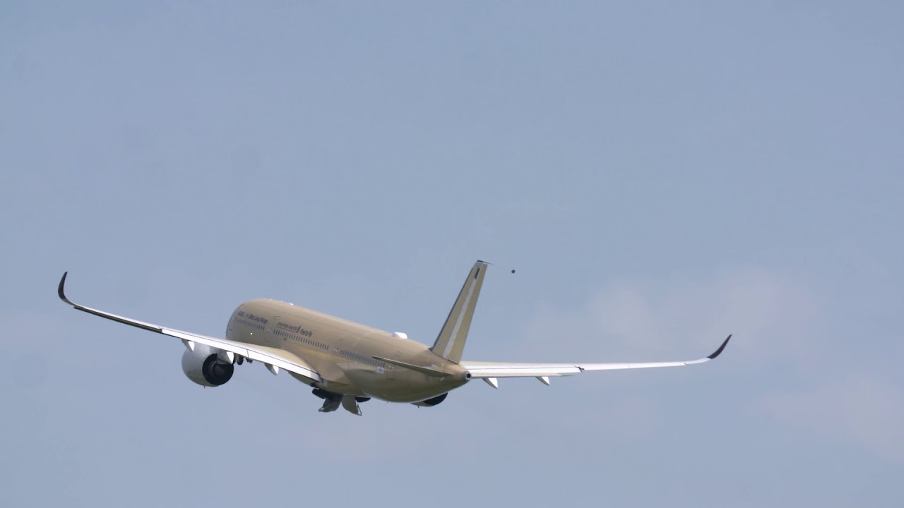 Vuelo de prueba del Airbus A350-900ULR Singapore Airlines - YouTube