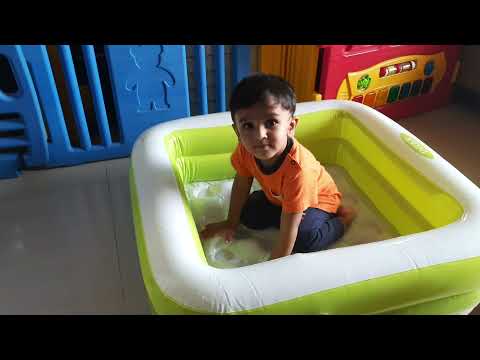 Unboxing intex bathpool