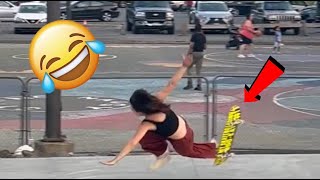 Try Not to Laugh 🤣| The Ultimate Girls Fail Compilation