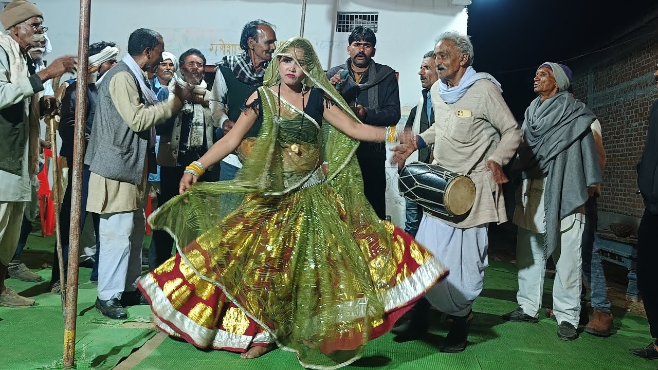 बुंदेलखंड जिला पन्ना मध्यप्रदेश का प्रसिद्ध लोकनृत्य कार्यक्रम देसी खड़ी राई नृत्य ग्रामराजापुरगुनौर