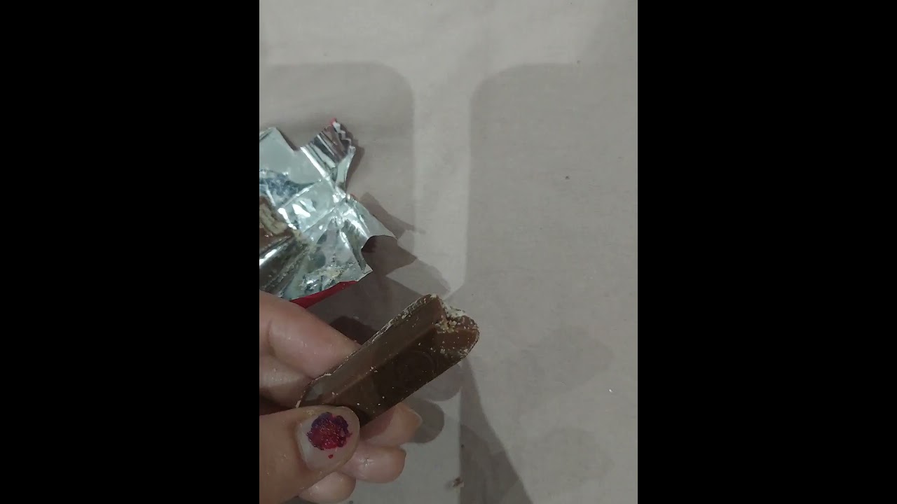 Just unwrapped the new Kit Kat flavor and it's a total vibe! 🍫😍 