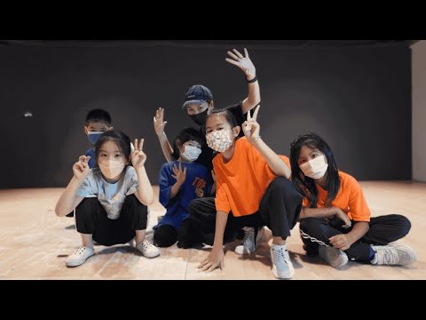 JESSI｜ZOOM｜兒童MV週日班｜品予老師