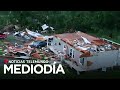 Los tornados causan muertes y dejan escenas insólitas en el Sureste del país | Noticias Telemundo