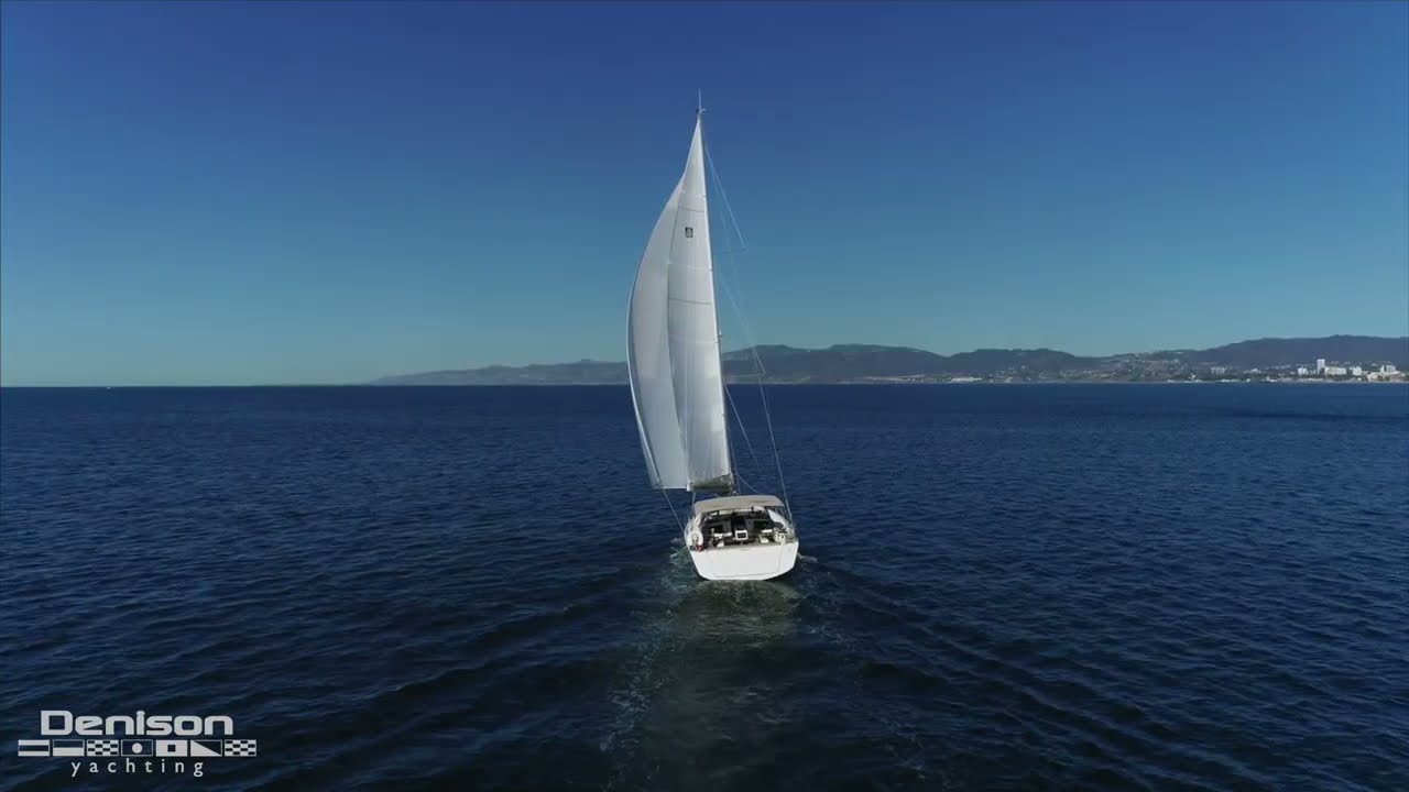43 Dufour Sailboat Walkthrough [$411,000]