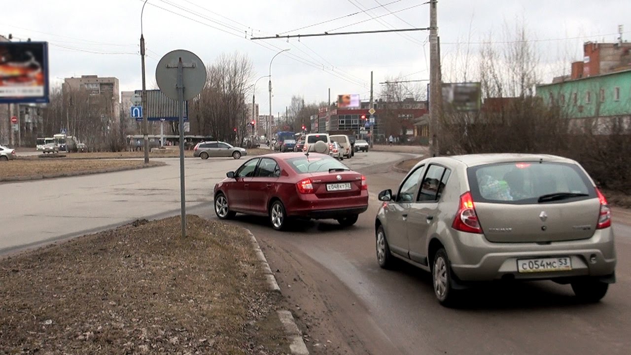 Как развернуться на машине