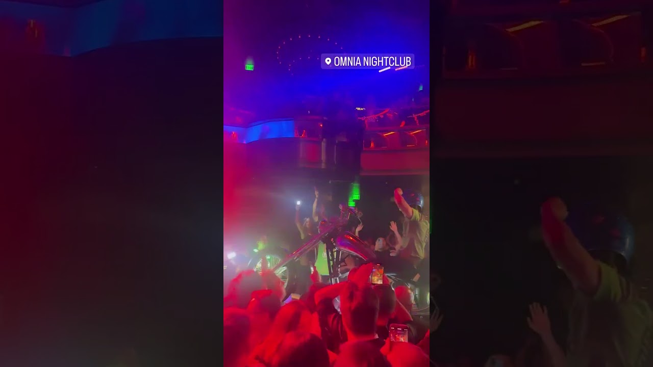 OMNIA VIP BOTTLE SERVICE - TEXT 702-718-0754  