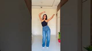 1 Dress,4 Ways Zeel Nahar