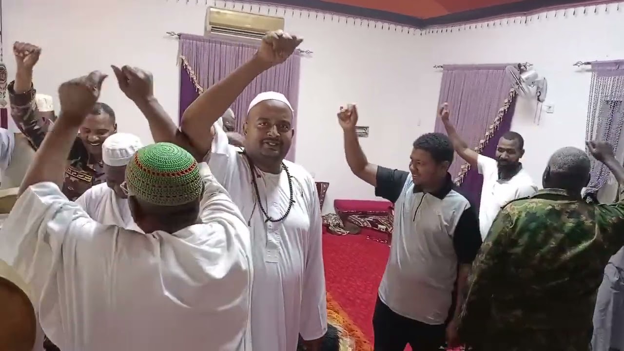 اجمل نظم ممكن تسمعو يارسول الله يا حياتنا الراوي الطيب مختار بصوت العزوب سيف الدين البشير